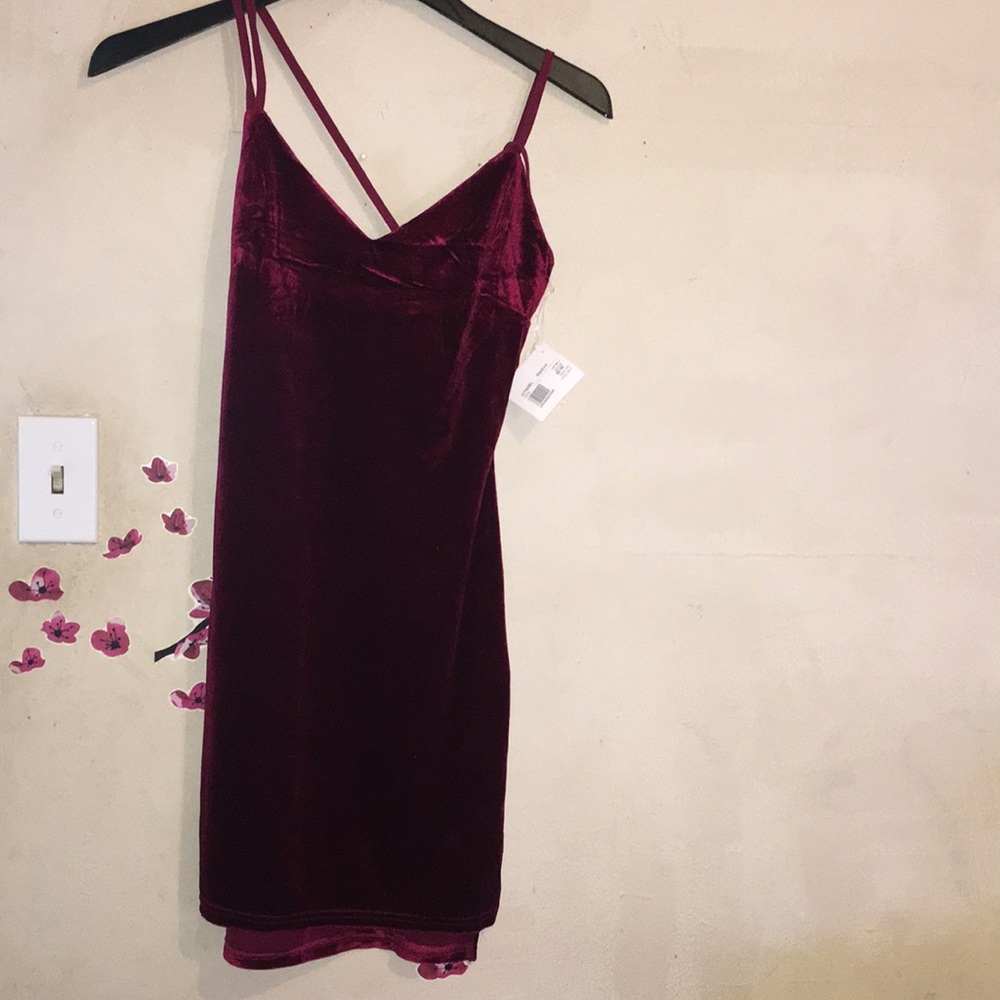 Wine colored suave dress